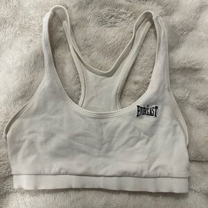 WHITE EVERLAST SPORTS BRA!! SIZE SMALL!!!🤍🖤